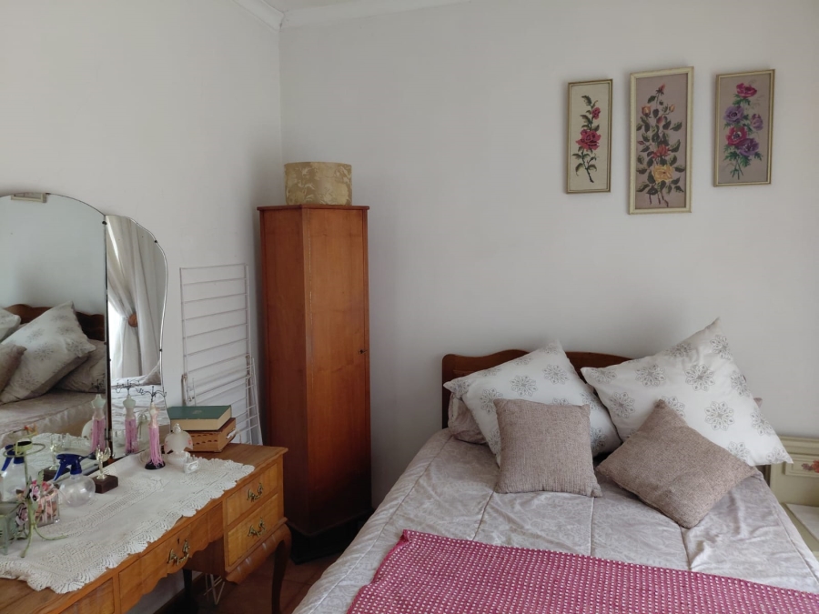 5 Bedroom Property for Sale in Roodekopjes Ah North West